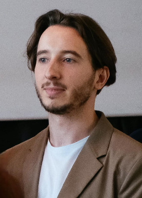 Репетитор Алексей Вадимович