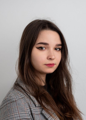 Репетитор Полина Дмитриевна