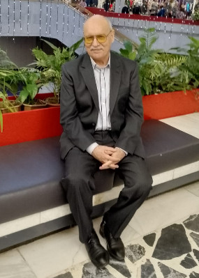 Репетитор Сергей Исаакович