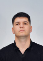 Репетитор Артем Арсенович