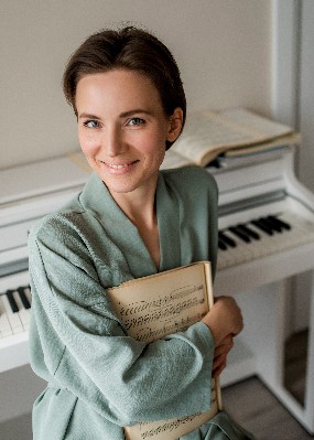 Репетитор Марина Олеговна