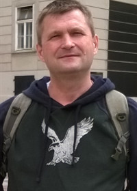 Репетитор Михаил Дмитриевич 