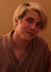 Репетитор Михаил Сергеевич