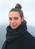 Репетитор Александра Олеговна 