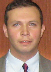 Репетитор Олег Павлович 