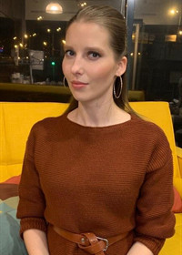 Репетитор Дарья Ивановна 