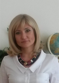 Репетитор Елена Леонидовна 