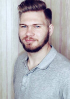 Репетитор Артем Максимович