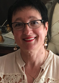 Репетитор Елена Григорьевна 