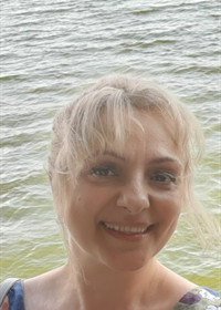 Репетитор Рена Дардимановна 