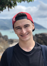 Репетитор Григорий Андреевич