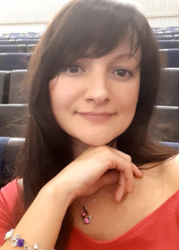 Репетитор Яна Павловна 