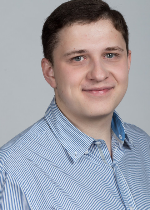 Репетитор Олег Дмитриевич