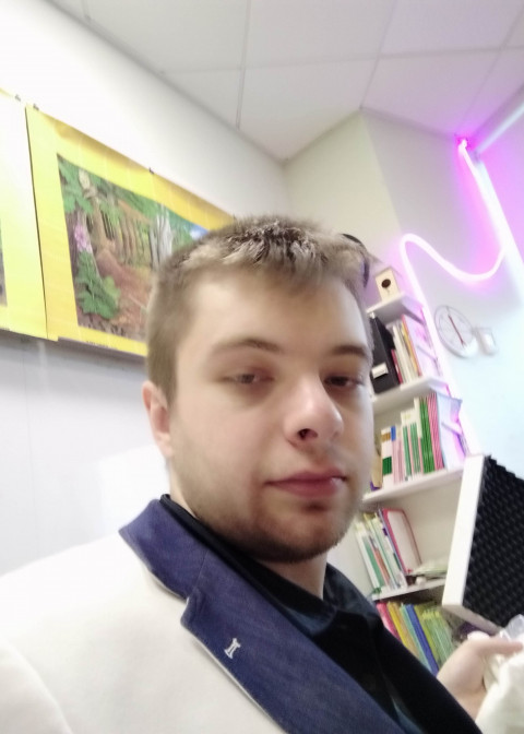 Репетитор Владимир Олегович