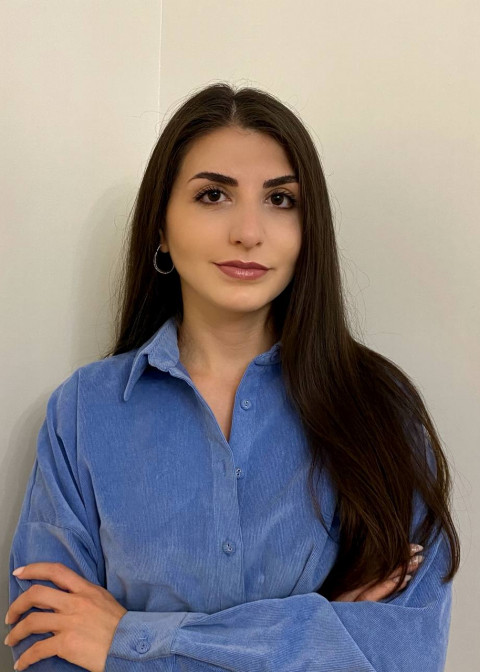 Репетитор Ануш Александровна