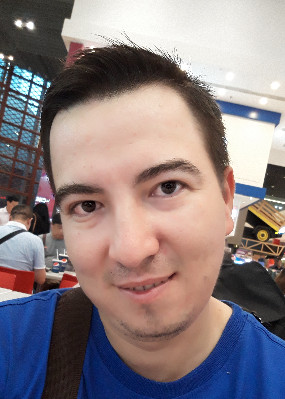 Репетитор Игорь Валентинович