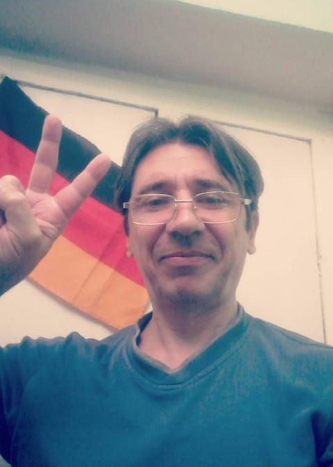 Репетитор Вадим Ахадович