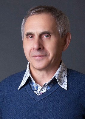 Репетитор Александр Михайлович