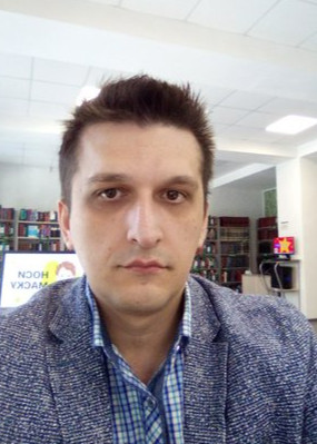 Репетитор Артур Латифович