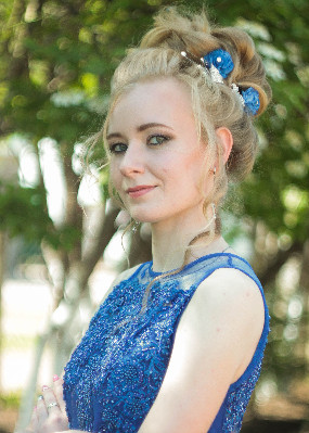 Репетитор Алёна Николаевна