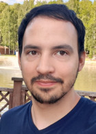 Репетитор Кристиан Маурисио