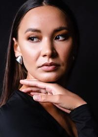 Репетитор Алина Фаритовна