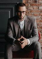 Репетитор Андрей Дмитриевич