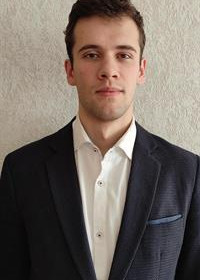 Репетитор Илья Владимирович