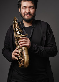 Репетитор Денис Олегович