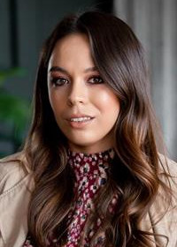 Репетитор Алина Ришатовна