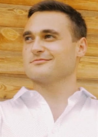 Репетитор Владимир Эдуардович