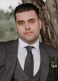 Репетитор Дмитрий Сергеевич