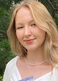 Репетитор Александра Юрьевна