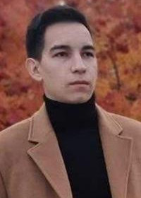 Репетитор Дамир Камилевич