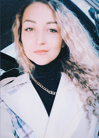 Репетитор Аделя Рушановна