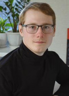 Репетитор Максим Сергеевич