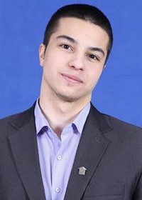 Репетитор Денис Фадельевич