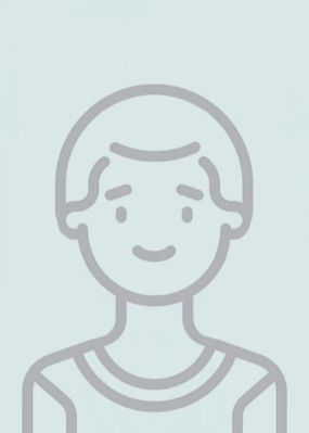 Репетитор Максим Анатольевич