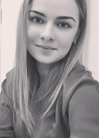 Репетитор Олеся Валерьевна