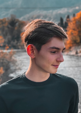 Репетитор Дмитрий Игоревич