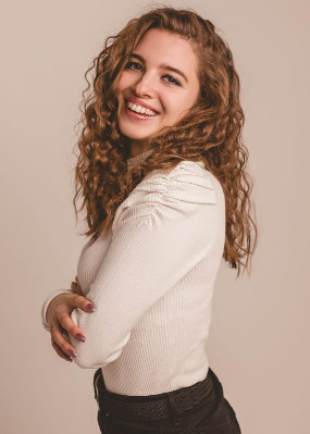 Репетитор Юлия Владимировна