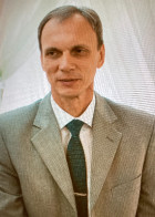 Репетитор Максим Вячеславович