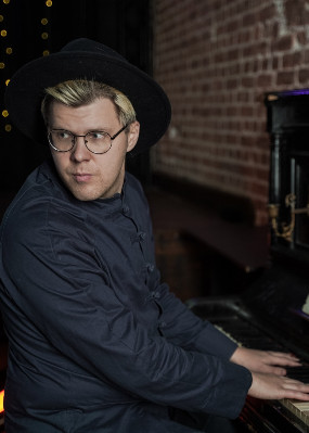 Репетитор Владислав Юрьевич