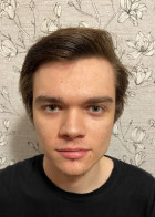 Репетитор Максим Леонидович